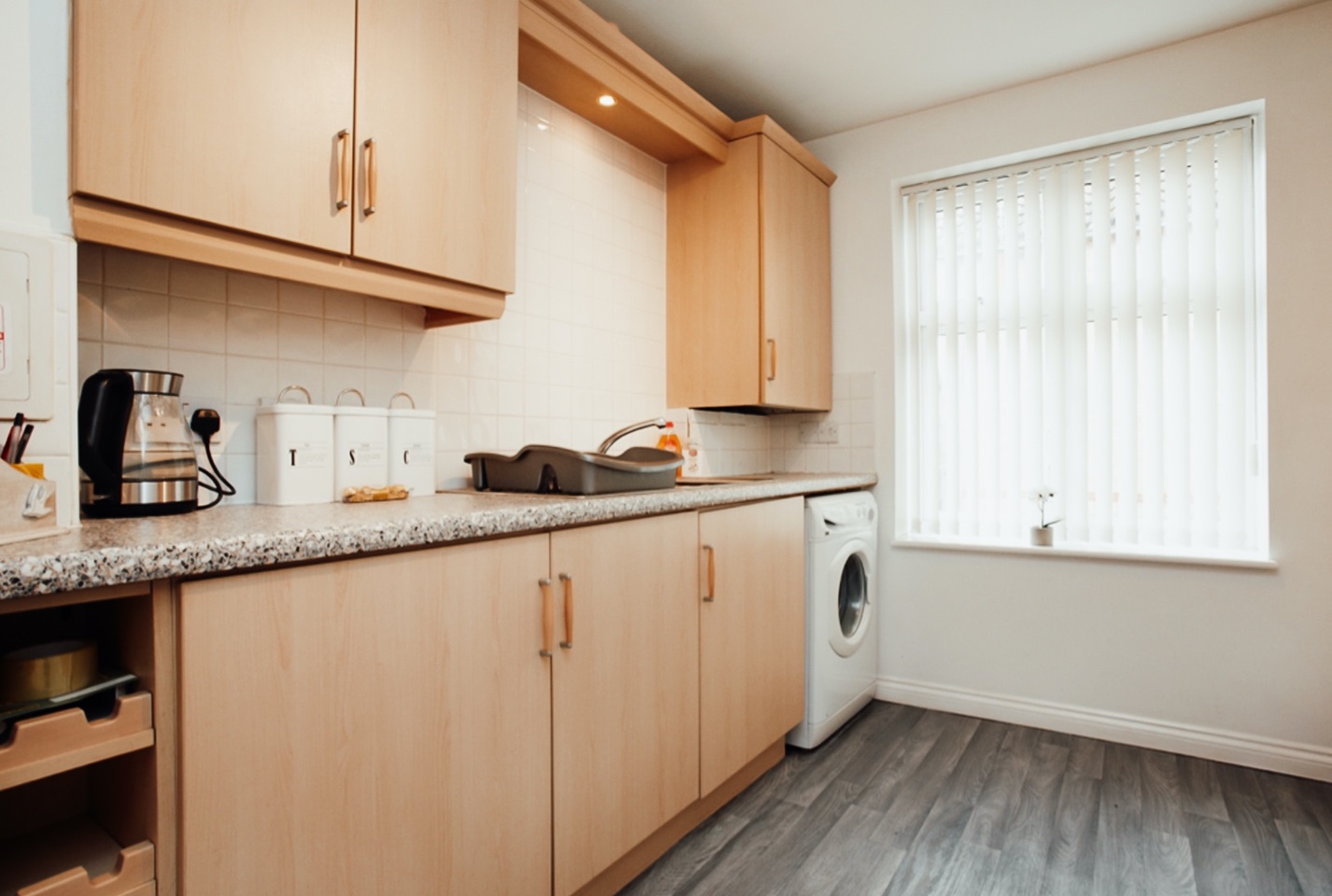 Additional image 8 of 2 Bed Flat, Tavistock Close, LS12, N1 7GU