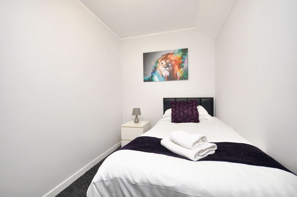 Additional image 19 of 2 bed flat for sale102 Queen Street, Newton Stewart DG8