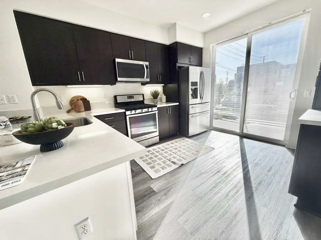 Additional image 51 of 3945 Eagle Rock Boulevard, Los Angeles, CA 90065