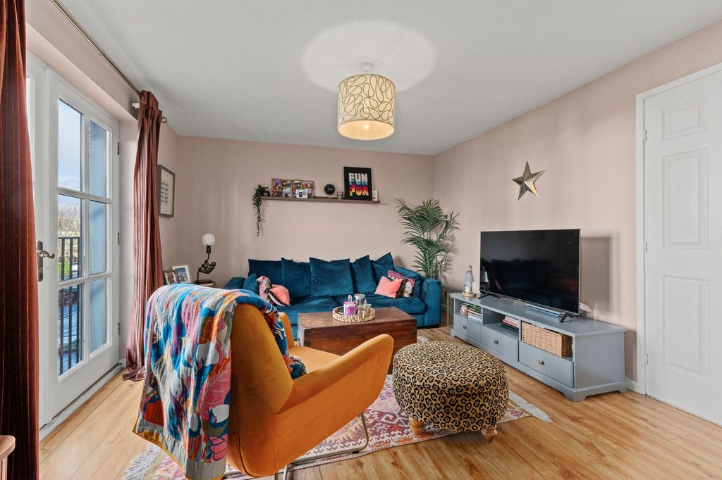 Additional image 6 of 2 bed flat for saleSt. Magdalenes, Linlithgow EH49