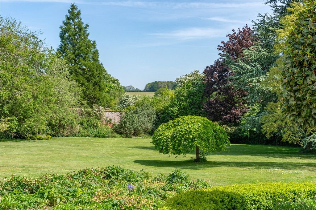 Additional image 20 of 7 bed detached house for salePeasemore, Newbury, Berkshire RG20