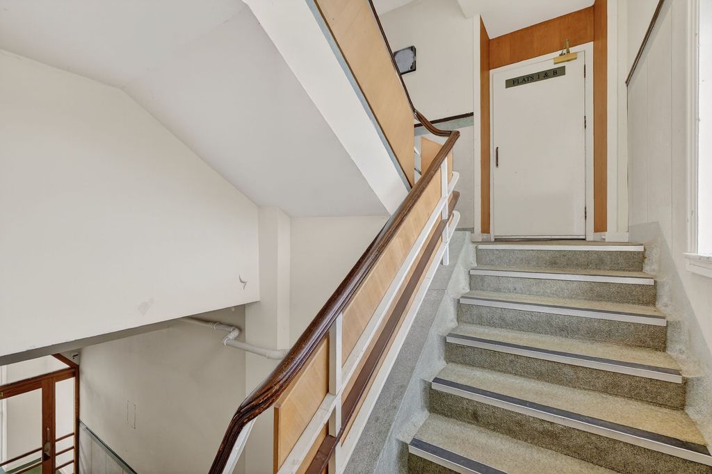 Additional image 13 of 2 bed flat for saleFlat B, 104 Titchfield Street, Kilmarnock KA1