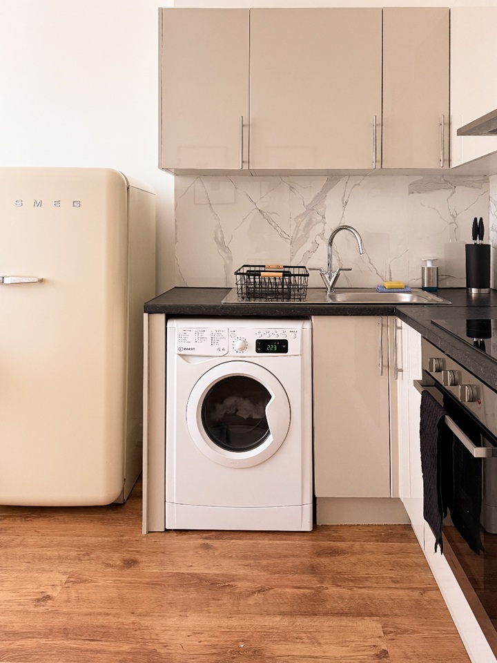 Additional image 3 of 2 Bed Flat, Highbury Grove, N5, N1 7GU