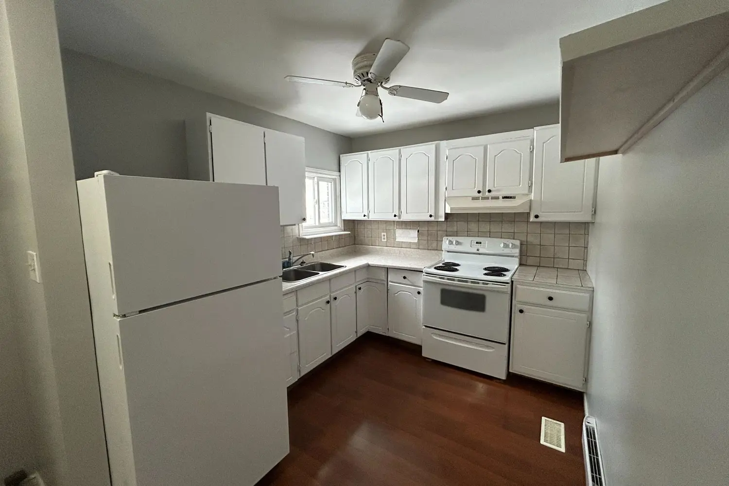 Additional image 4 of 190 Ecclestone Drive