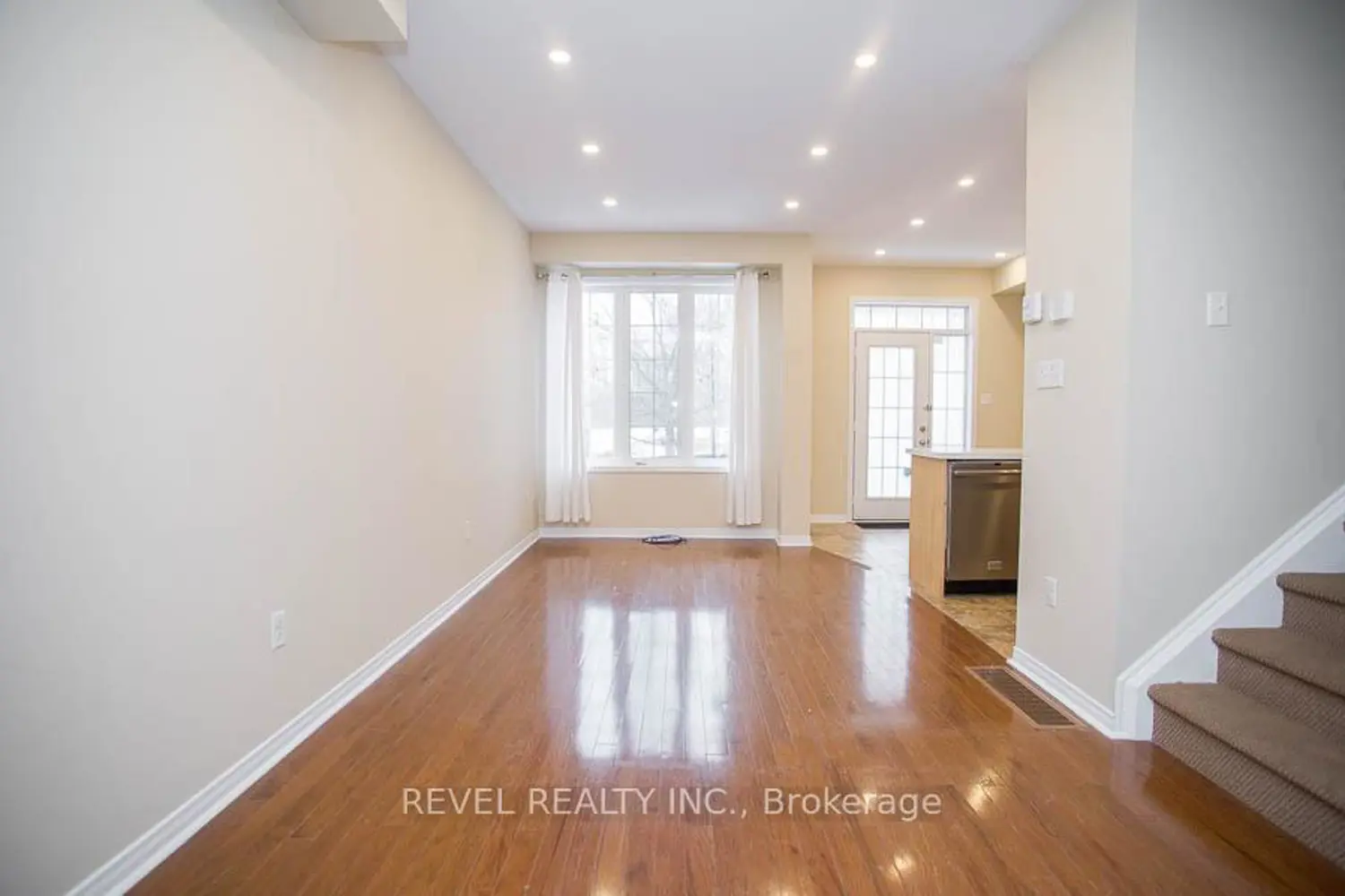 Additional image 5 of 21 Diana Avenue 43