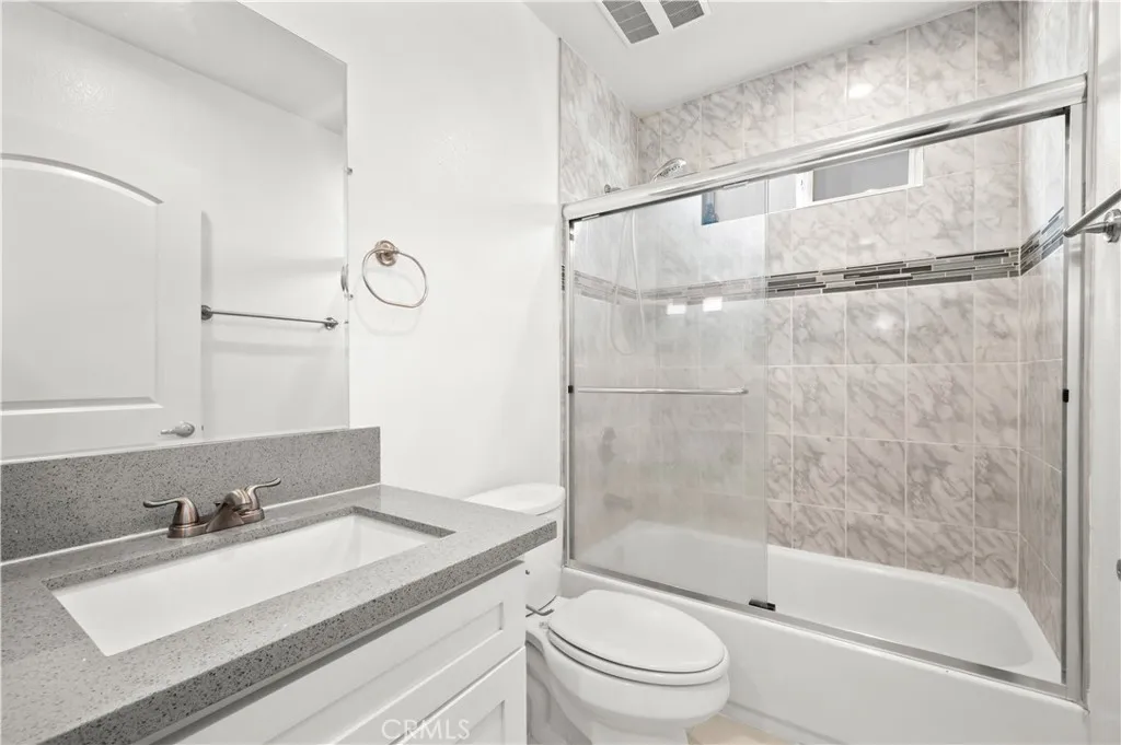 Additional image 18 of 4816 Saturn Street, Los Angeles, CA 90019