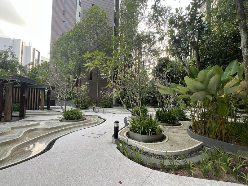 Additional image 7 of 100 Woodlands Avenue 5