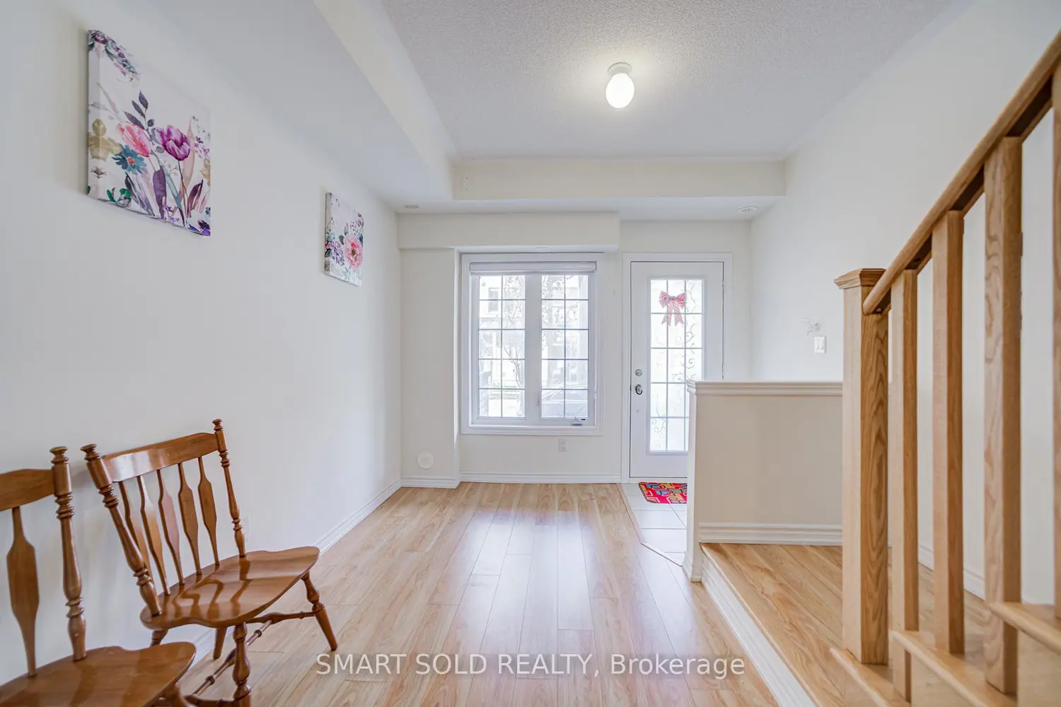 133 Frederick Wilson Avenue photo 3