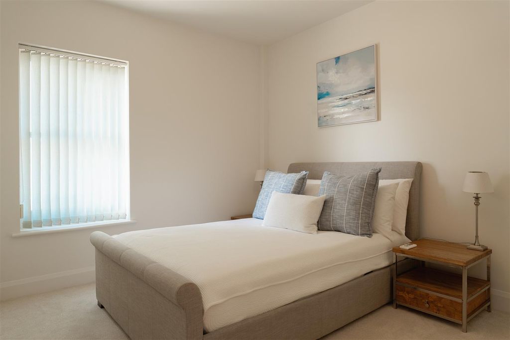 Additional image 25 of 3 bed flat for saleMarine Parade, Worthing BN11