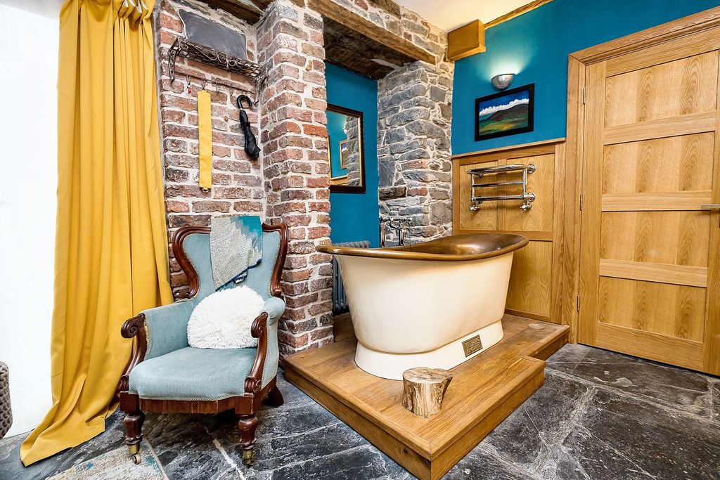 Additional image 8 of 5 bed semi-detached house for saleHigh Street, Conwy LL32