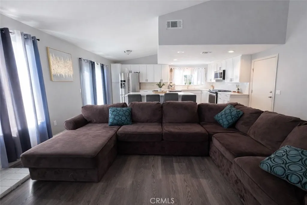 Additional image 9 of 707 Crystal Creek Rd, Perris, CA 92571