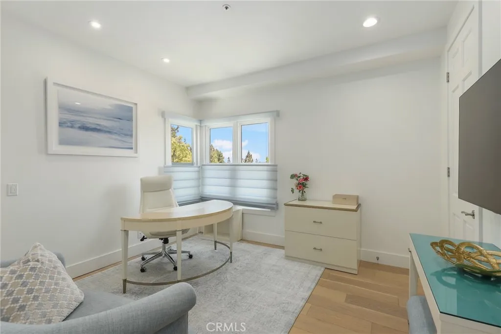 Additional image 21 of 11805 Henley Lane, Los Angeles, CA 90077