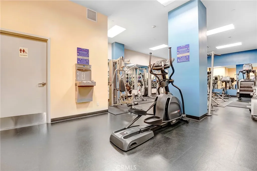 Additional image 15 of 630 W 6th St Unit 216, Los Angeles, CA 90017