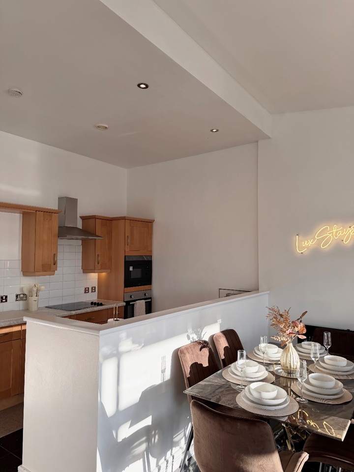 Additional image 12 of 2 Bed Penthouse, Broderick Court, LS1, N1 7GU