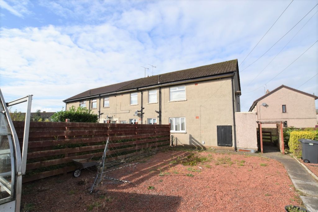Additional image 14 of 3 bed flat for sale27 Priestlands Drive, Dumfries DG2
