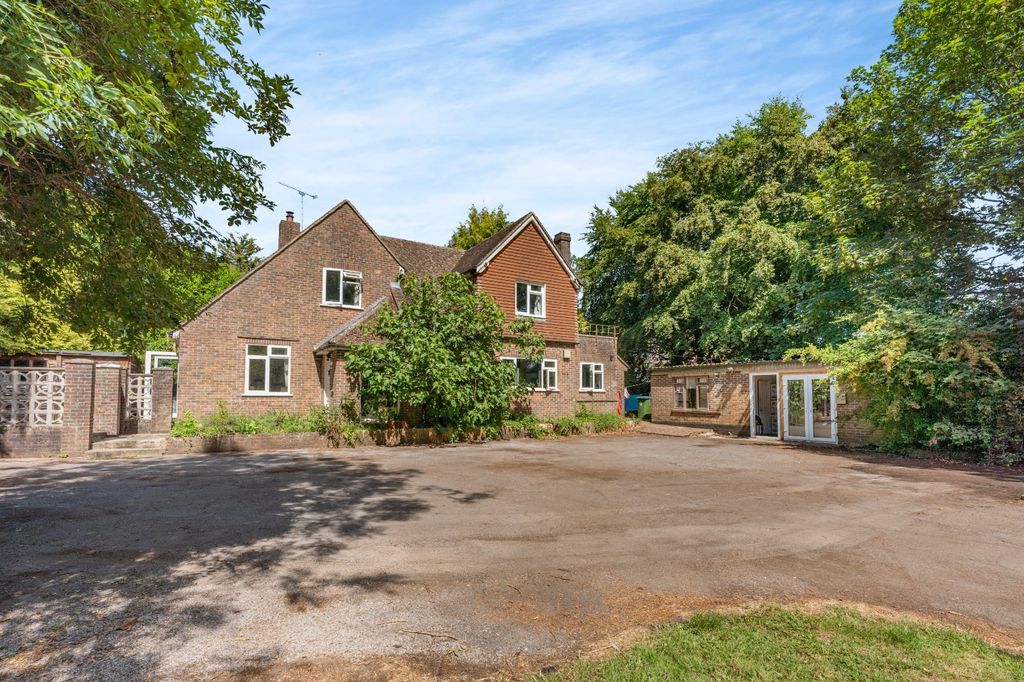 Land for saleBarnham Road, Eastergate, Chichester, West Sussex PO20 photo 4