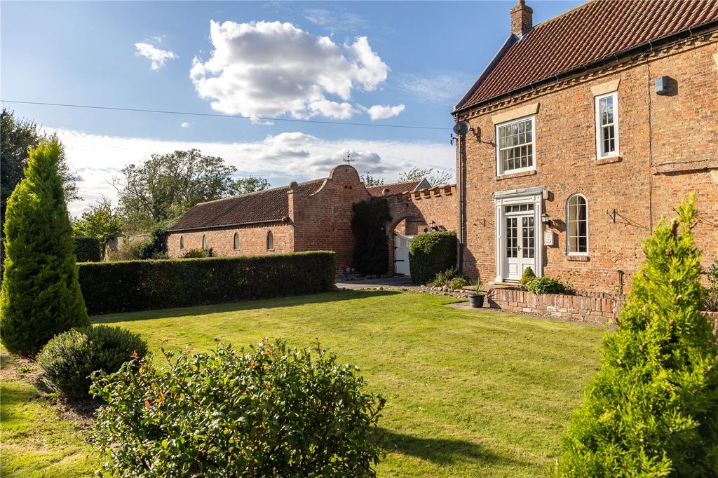 Additional image 17 of 5 bed detached house for saleDringhoe, Driffield, East Riding Of Yorkshire YO25