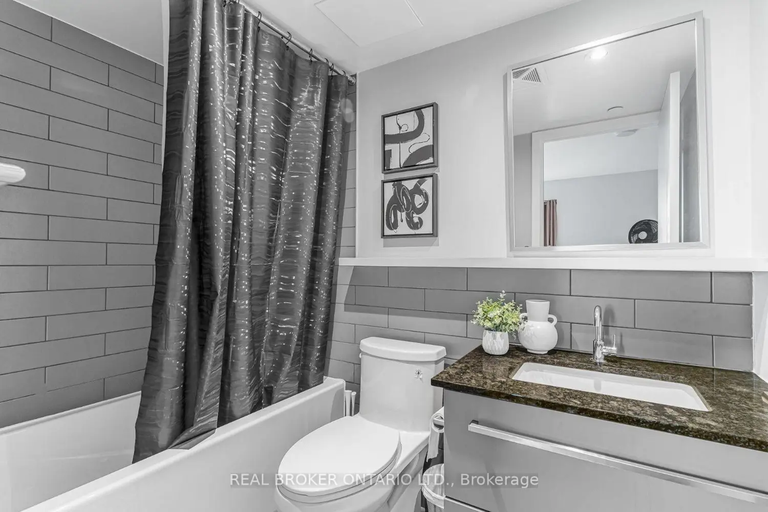 Additional image 12 of 160 Flemington Road 1304