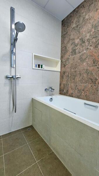 Additional image 9 of 14 Kitchener Link