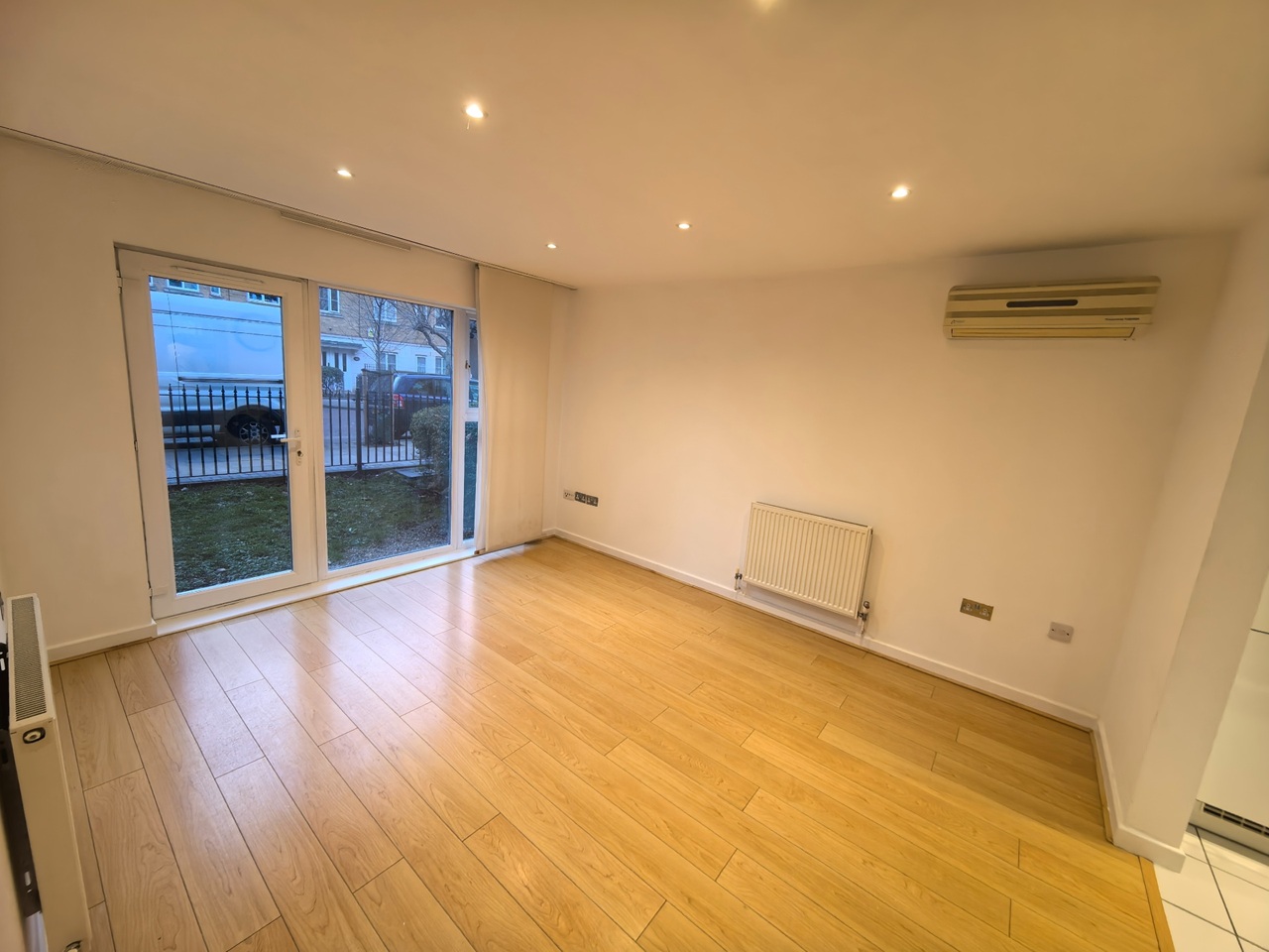 Additional image 4 of 1 Bed Flat, Calypso Crescent, SE15, N1 7GU