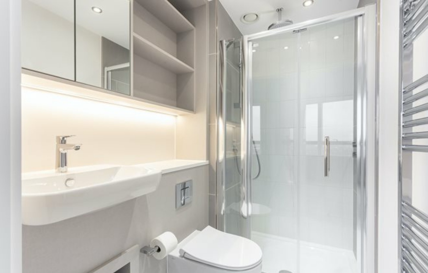 Additional image 8 of 2 Bed Flat, Duval House, SW11, N1 7GU