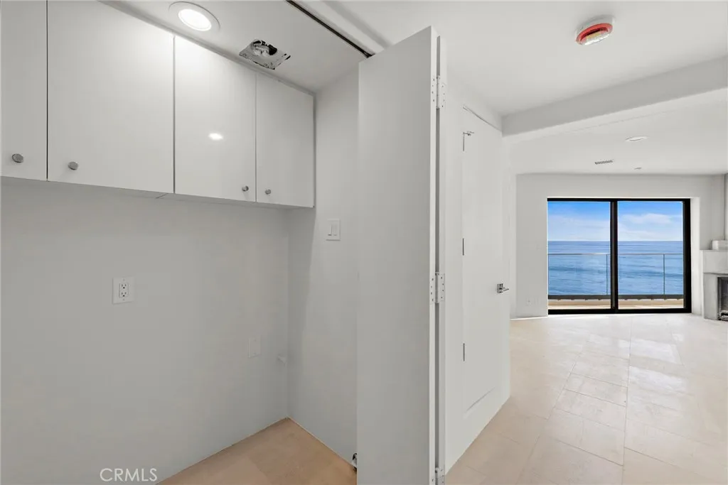 Additional image 26 of 715 Ocean Front, Laguna Beach, CA 92651