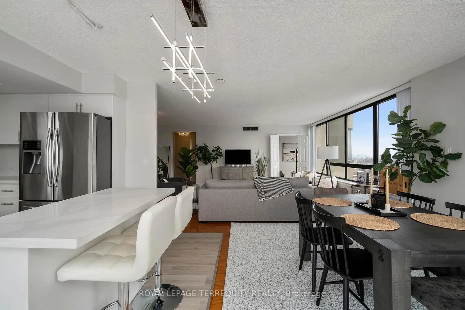 Additional image 10 of 4235 Sherwoodtowne Boulevard 1607