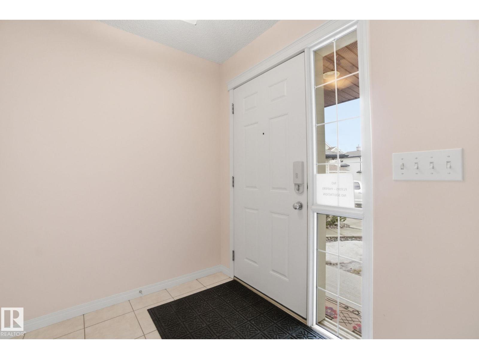 Additional image 5 of 21039 92 Avenue NW, Edmonton, AB, T5T6X2