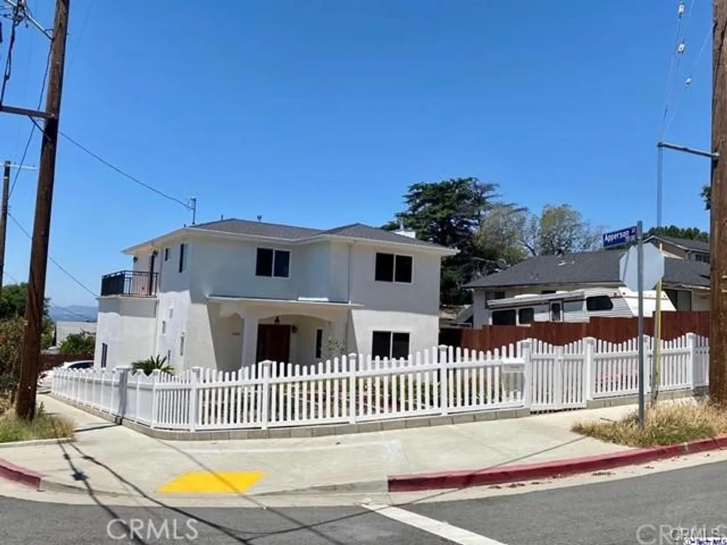 Additional image 3 of 10303 Pinyon Avenue, Tujunga, CA 91042