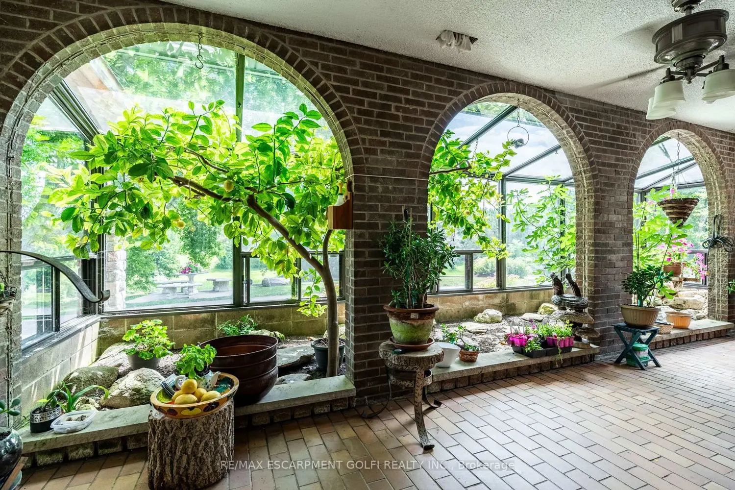 Additional image 10 of 994030 Mono-Adjala Townline