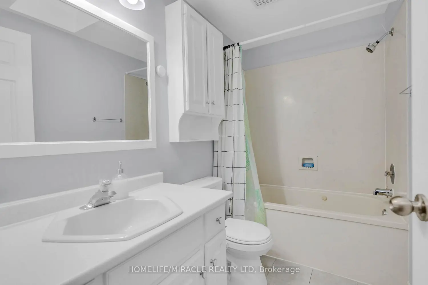 Additional image 10 of 15 Keefer Road