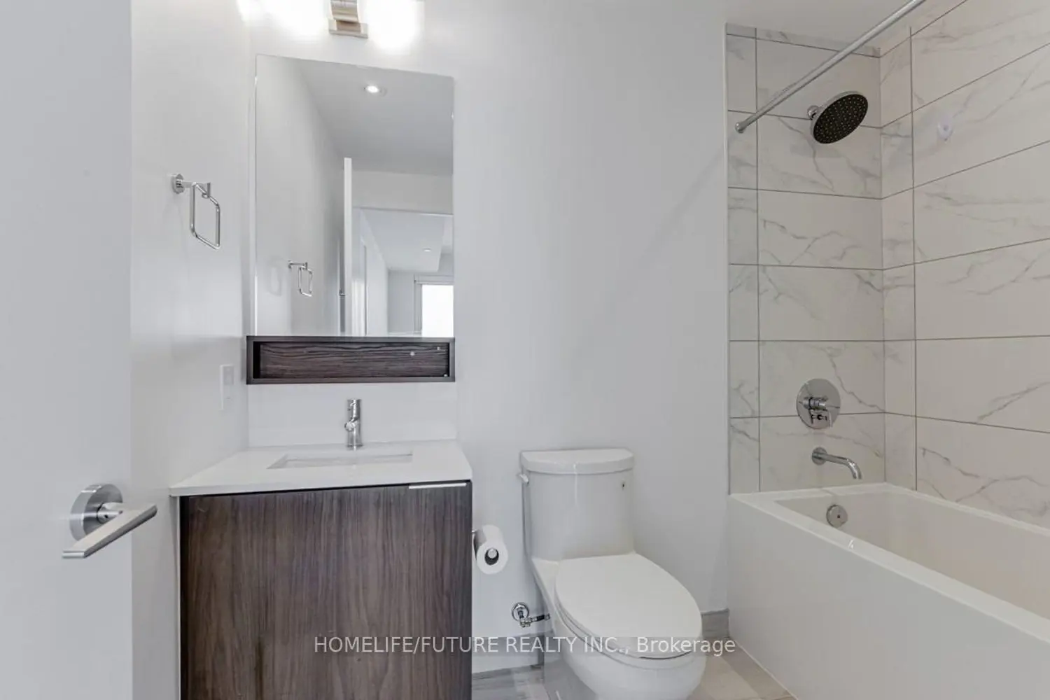 Additional image 20 of 898 Portage Parkway 3502