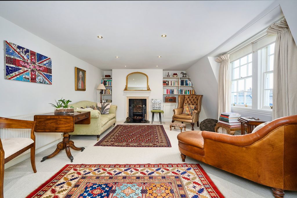 Additional image 2 of 3 bed flat for saleSt James's Square, Bath BA1