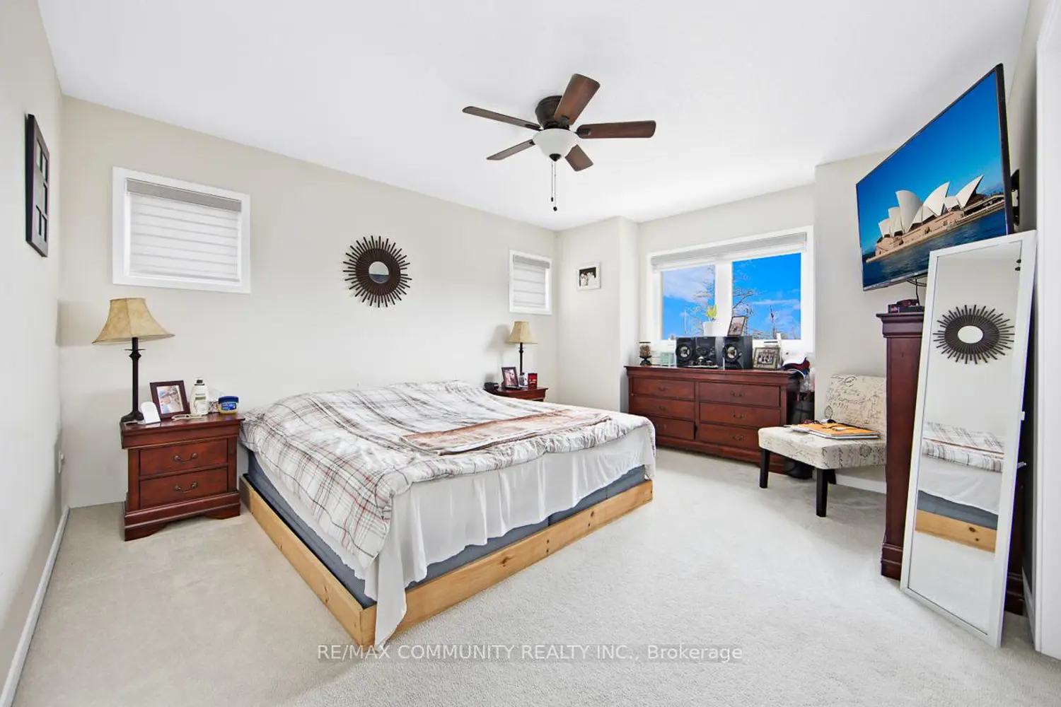 Additional image 11 of 984 Kicking Horse Path