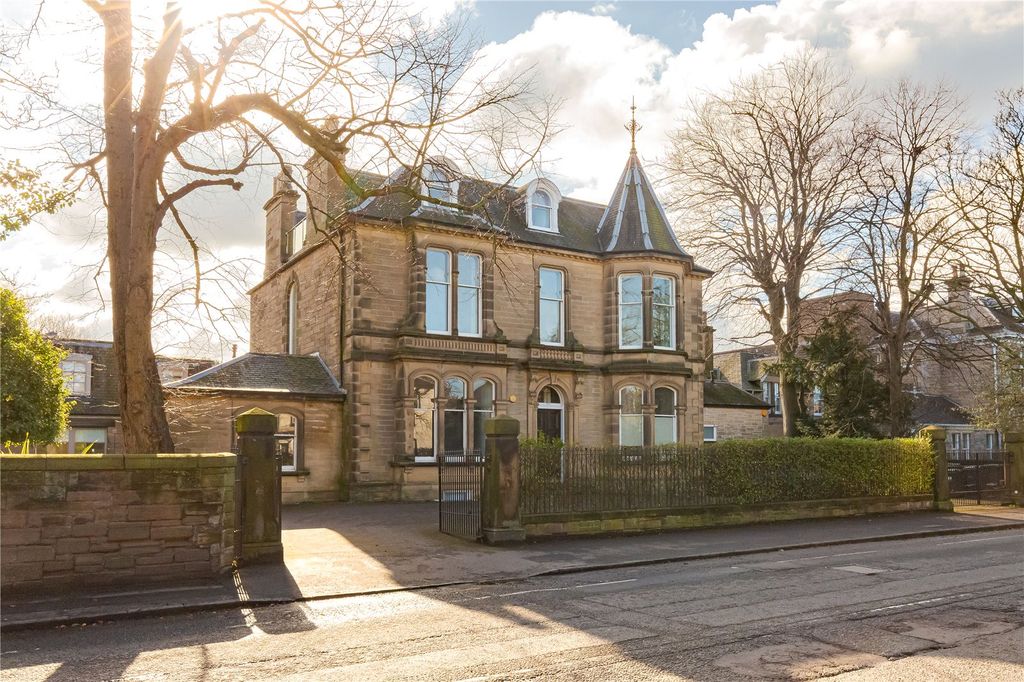 Additional image 2 of 5 bed flat for saleInverleith Gardens, Inverleith, Edinburgh EH3
