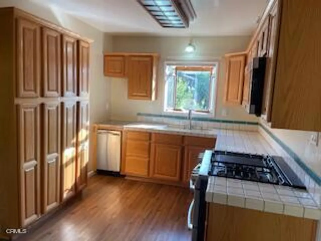 Additional image 15 of 2521 Fairmount Avenue, La Crescenta, CA 91214