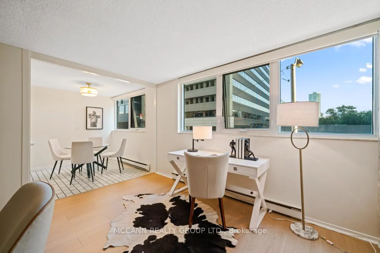 Additional image 6 of 360 Bloor Street 301