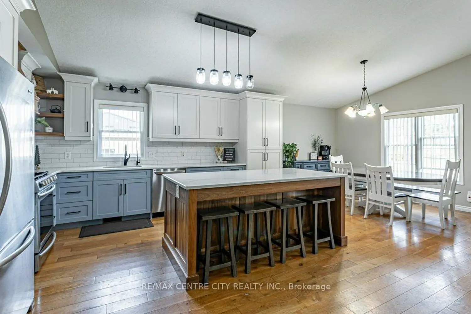 Additional image 7 of 6851 Springfield Road