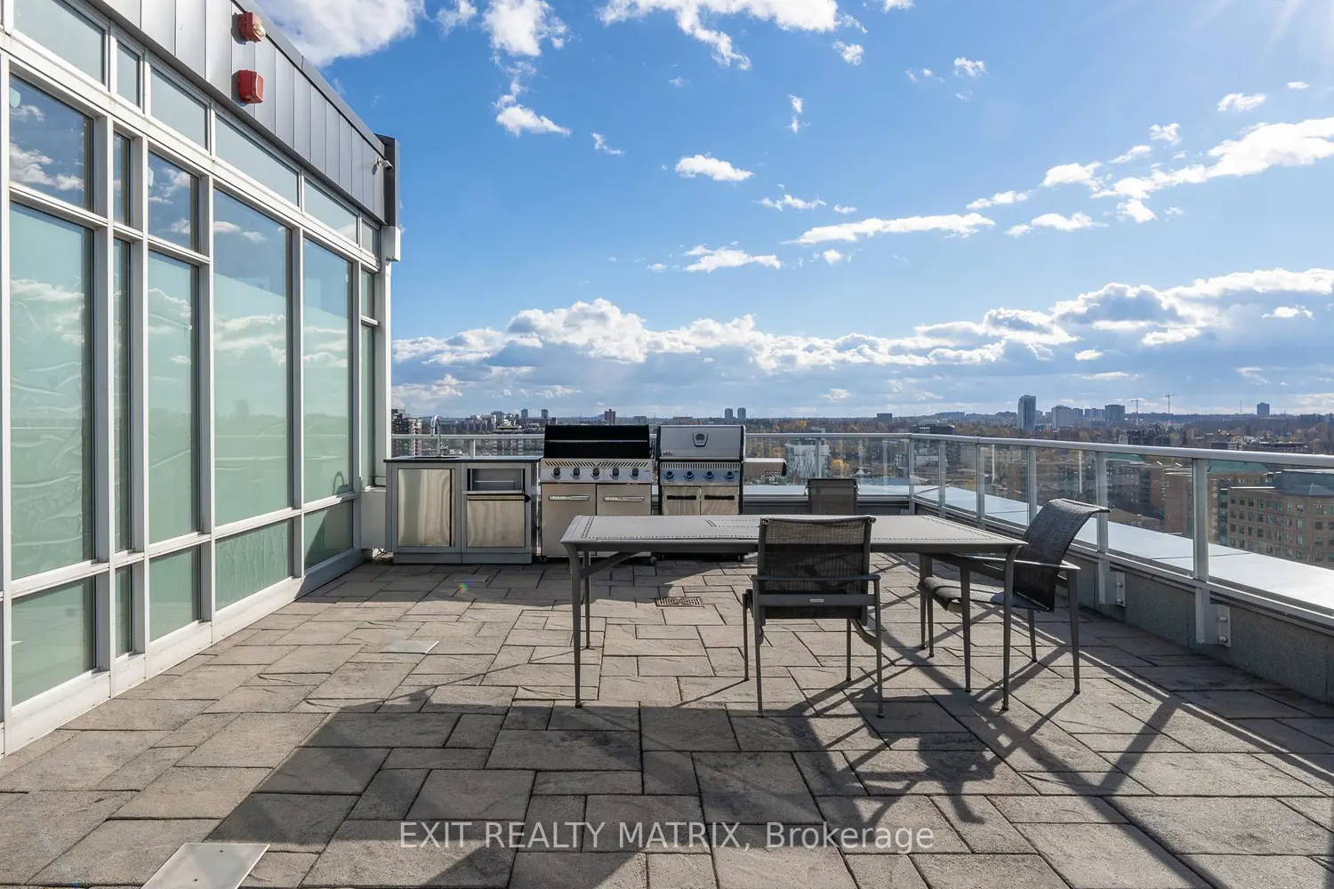 Additional image 16 of 201 Parkdale Avenue 903
