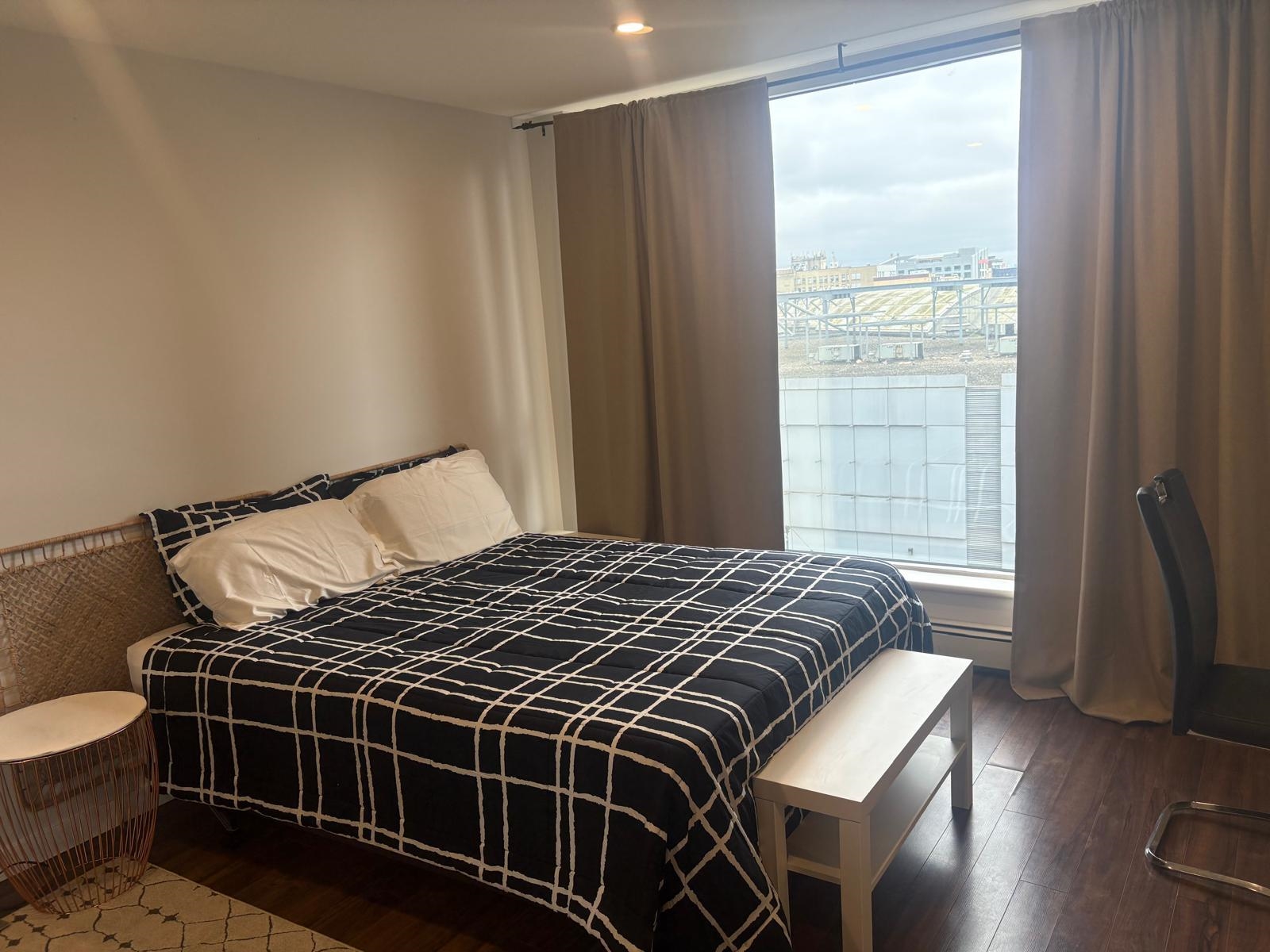 Additional image 4 of 809-555 Abbott Street, Vancouver, BC, V6B 6B9