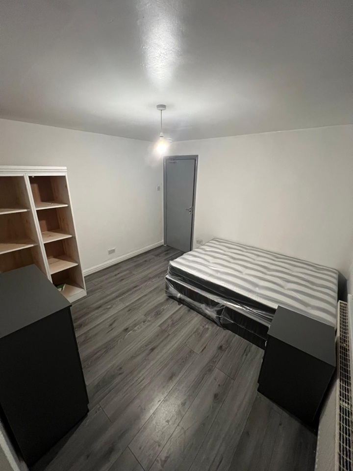 Additional image 4 of Room in a Shared House, Melrose Road, B20, N1 7GU