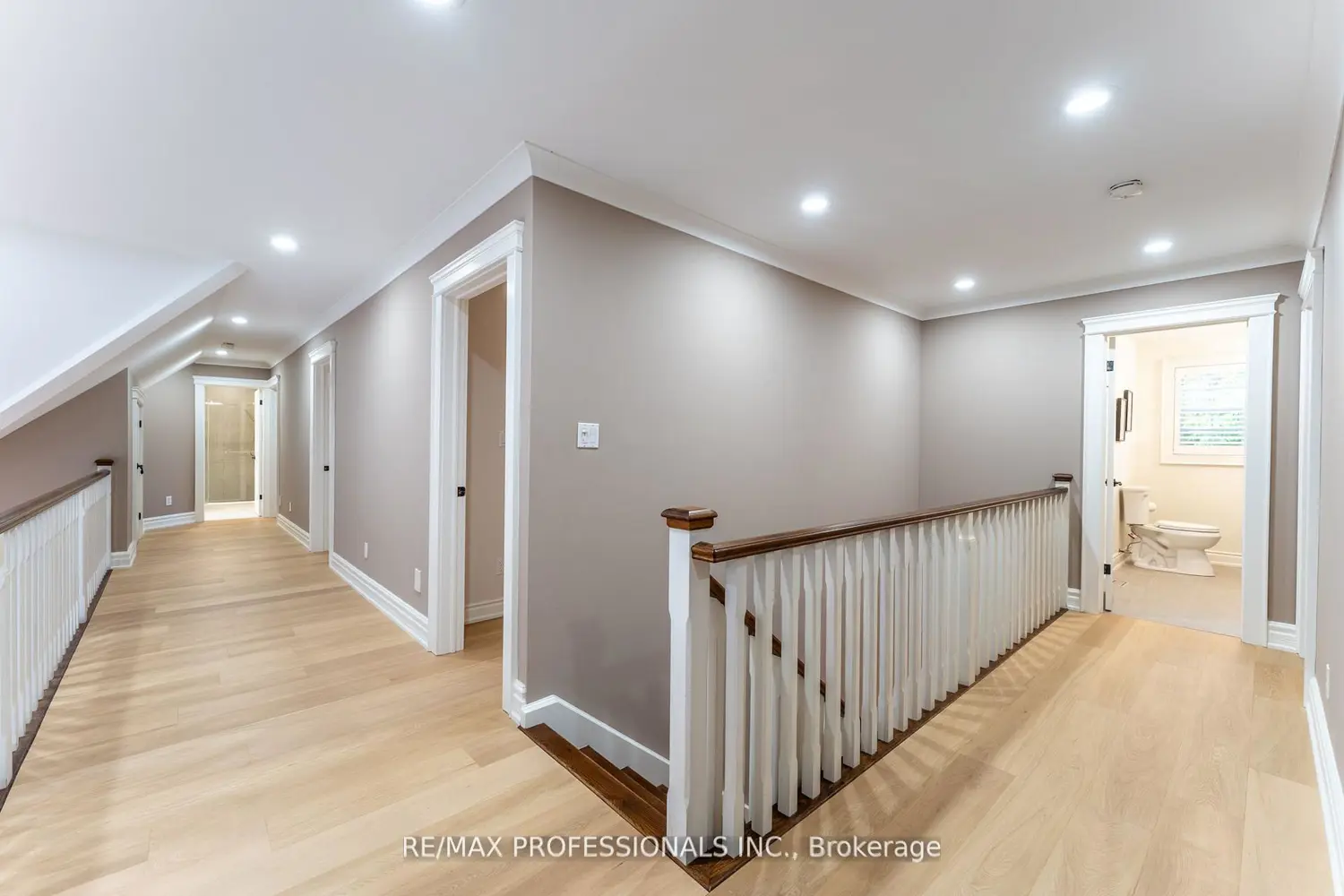 Additional image 13 of 354 Country Club Crescent