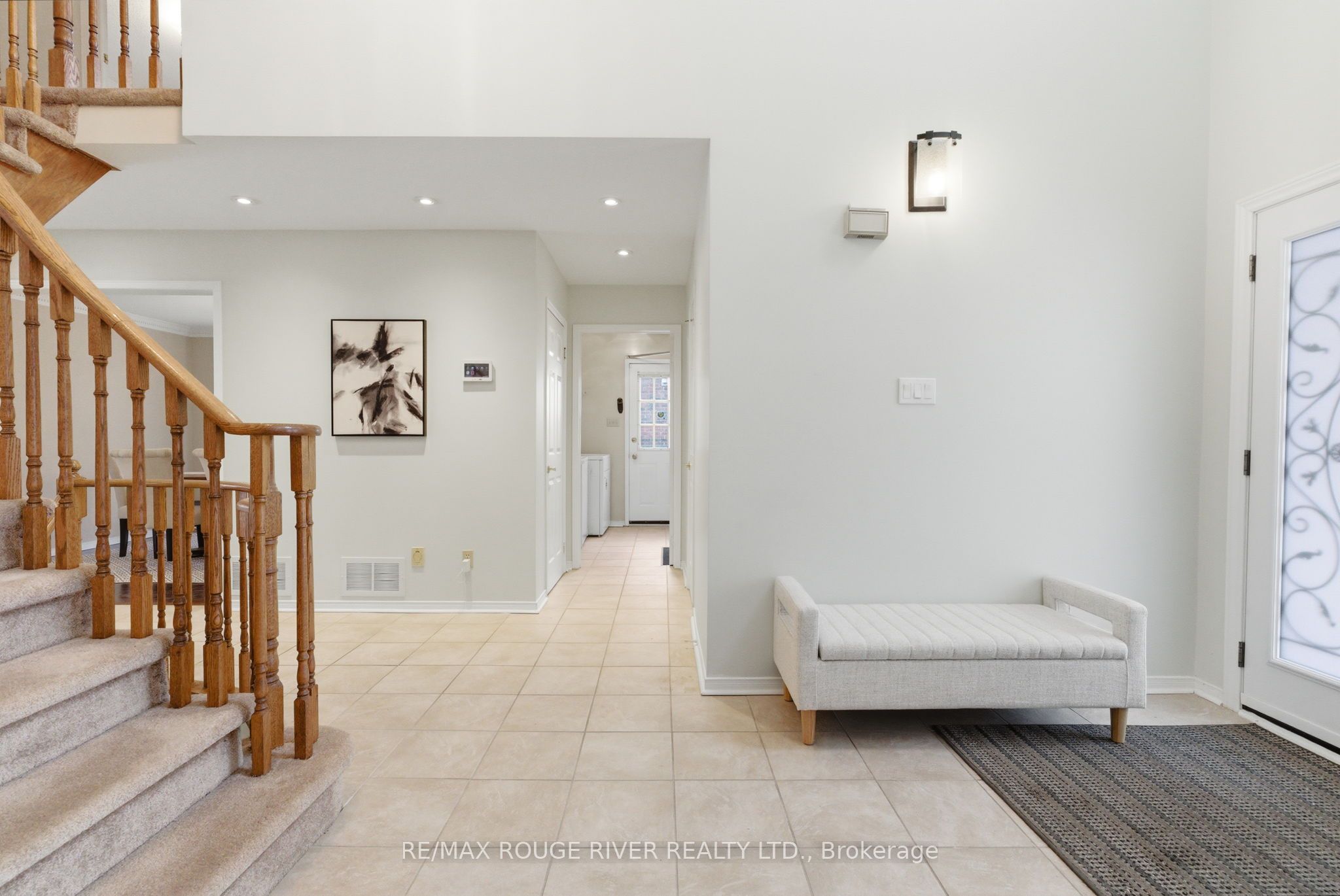 Additional image 5 of 25 Glencedar Crescent, Whitby, ON, L1R 1X3