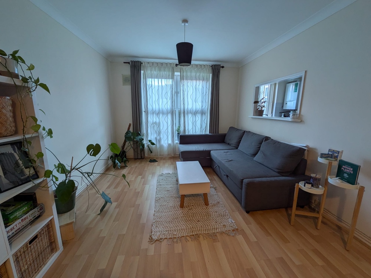 2 Bed Flat, Hackney Road, E2, N1 7GU