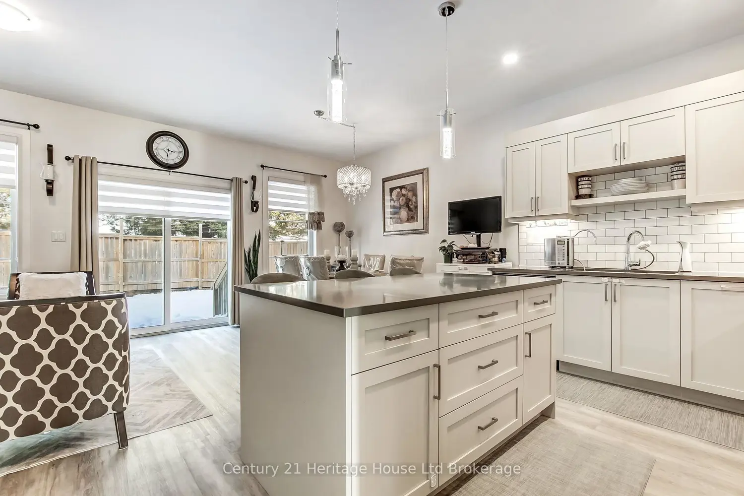 Additional image 10 of 360 Quarter Town Line Line 506