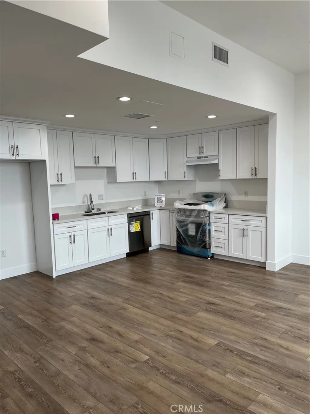 Additional image 3 of 6172 Beach Boulevard, Buena Park, CA 90621