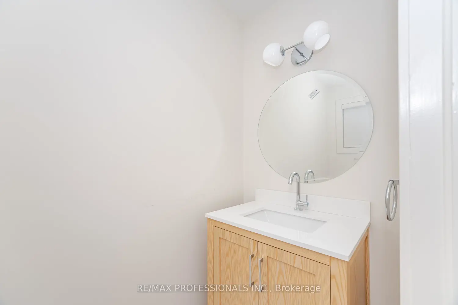 3115 New Street 7 photo 3