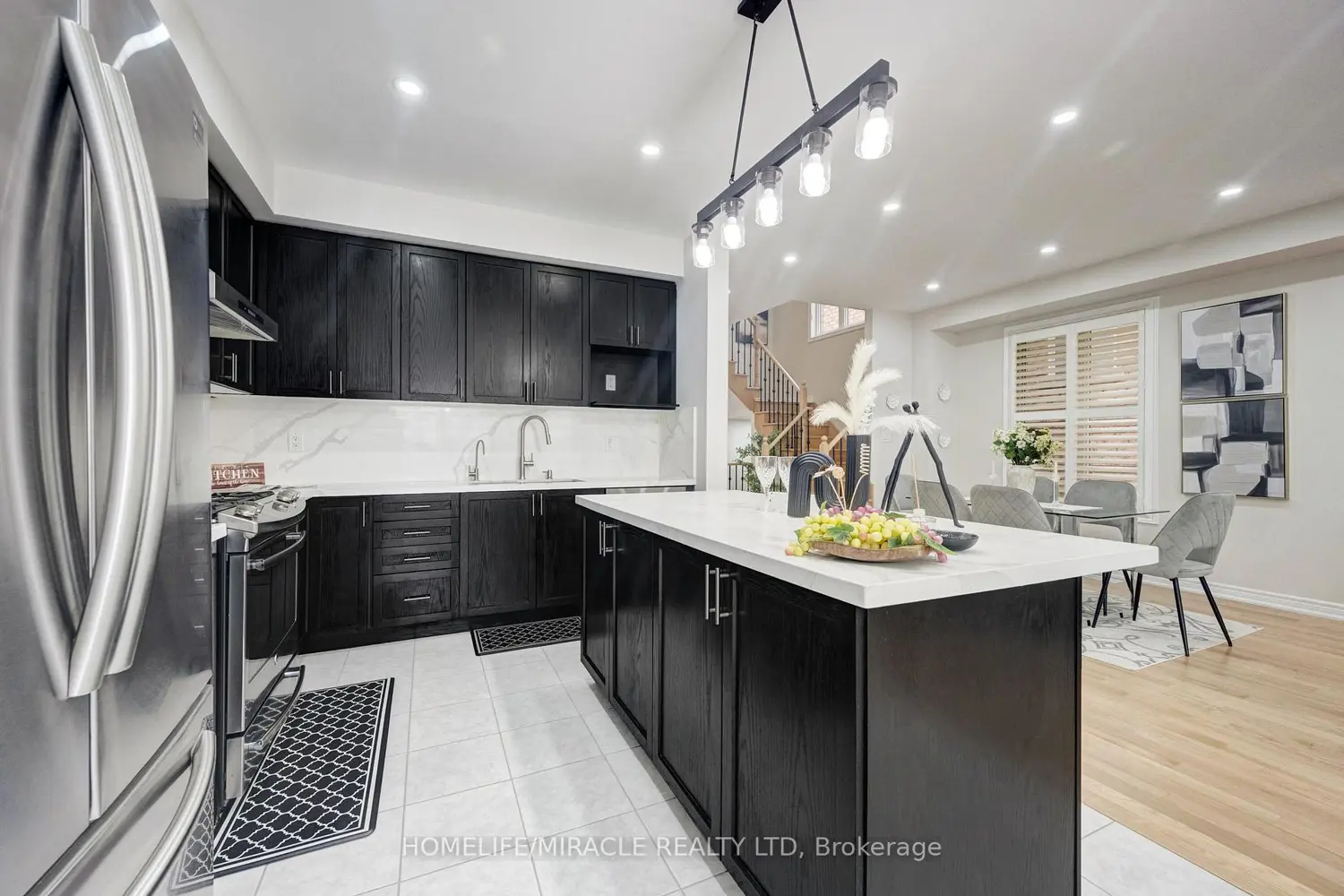 Additional image 5 of 14 Vezna Crescent