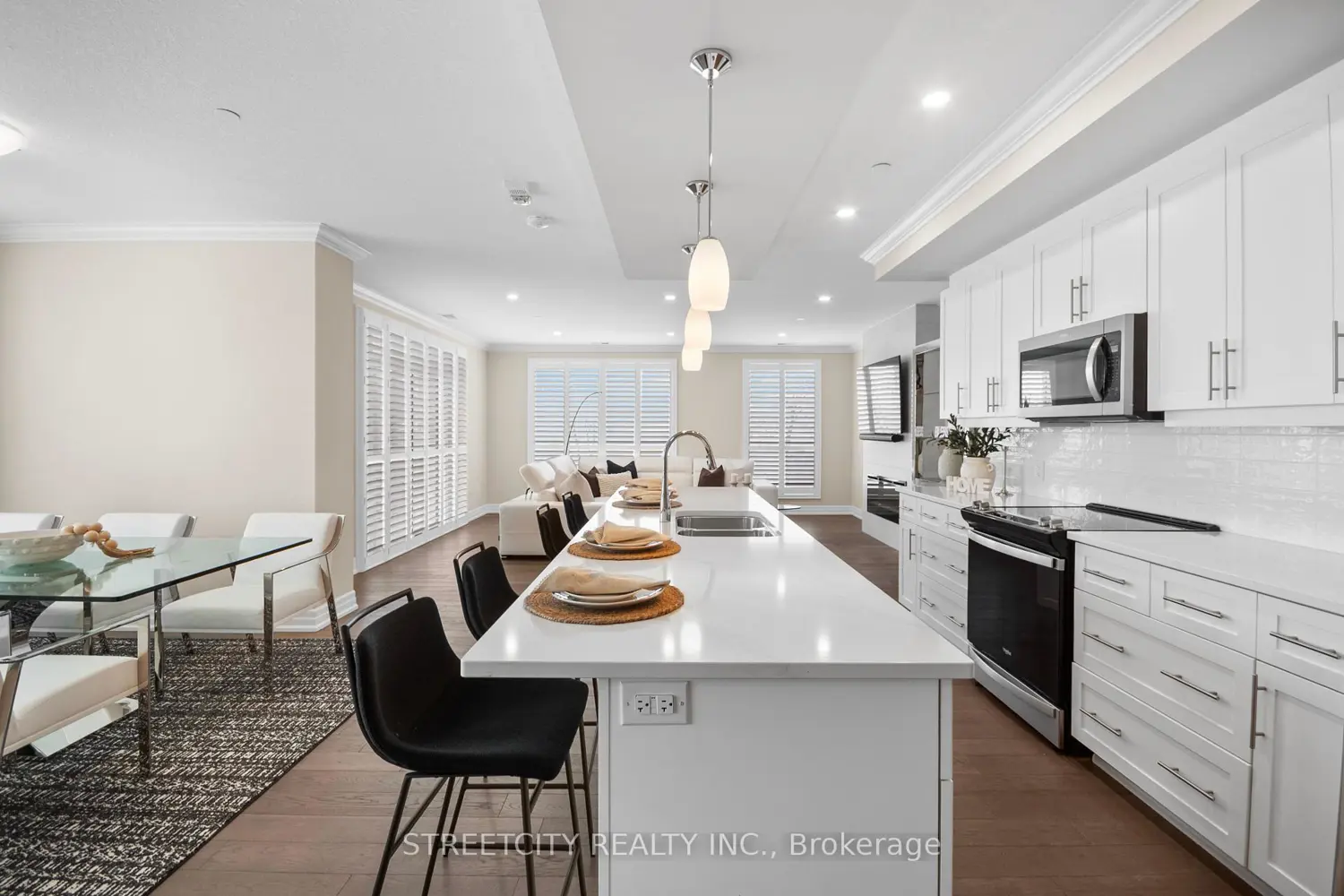 460 Callaway Road 404 photo 3