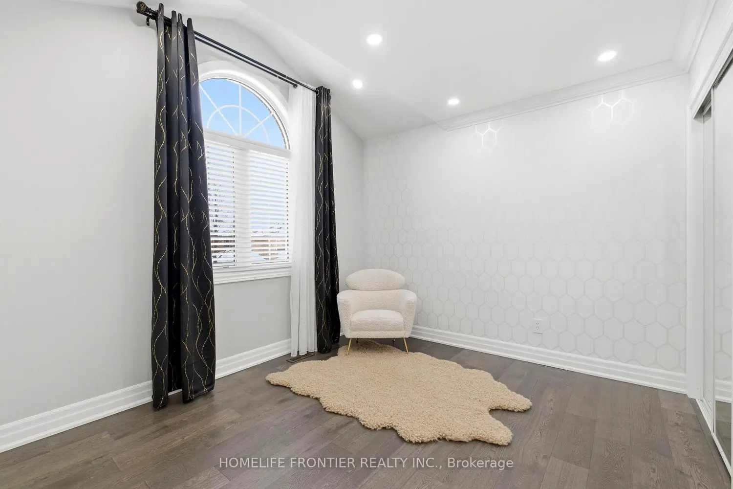 Additional image 17 of 107 Mynden Way